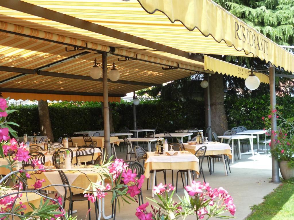 Albergo Villa Eva Costermano Exterior foto